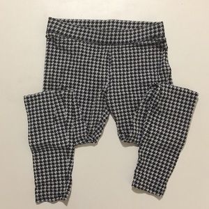 Victoria’s Secret Pink Leggings